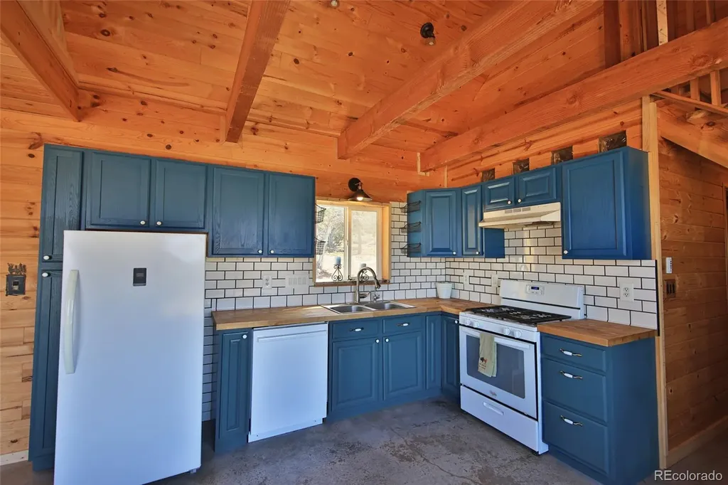 56001 Kk (1 Parcel) Road Molina CO 81646