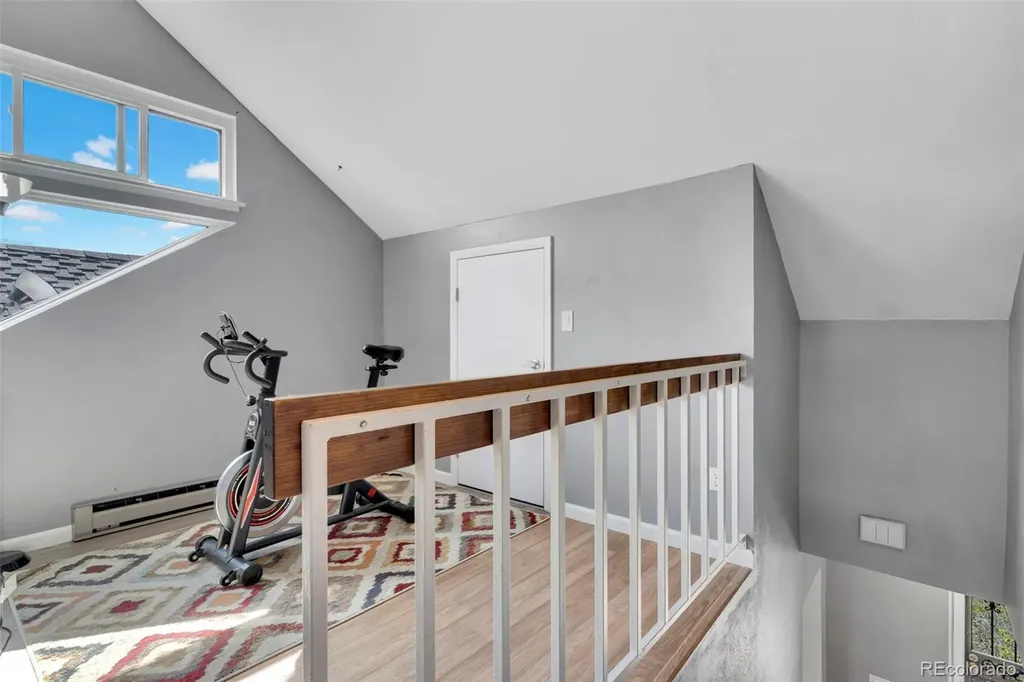 2497 S Victor Street Aurora CO 80014