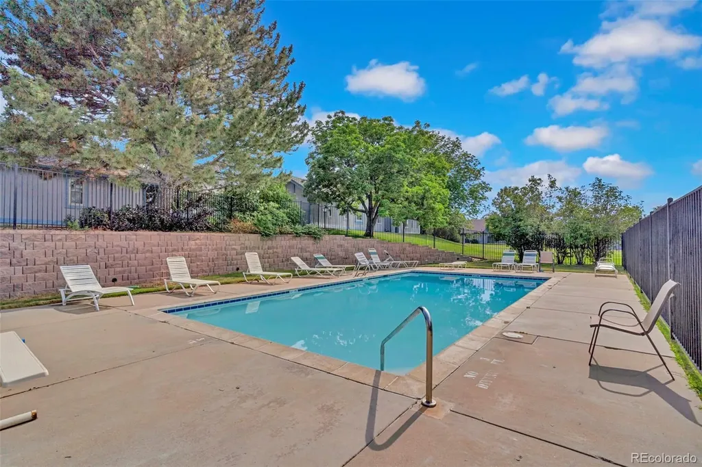 2497 S Victor Street Aurora CO 80014