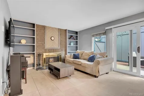 2497 S Victor Street Aurora CO 80014