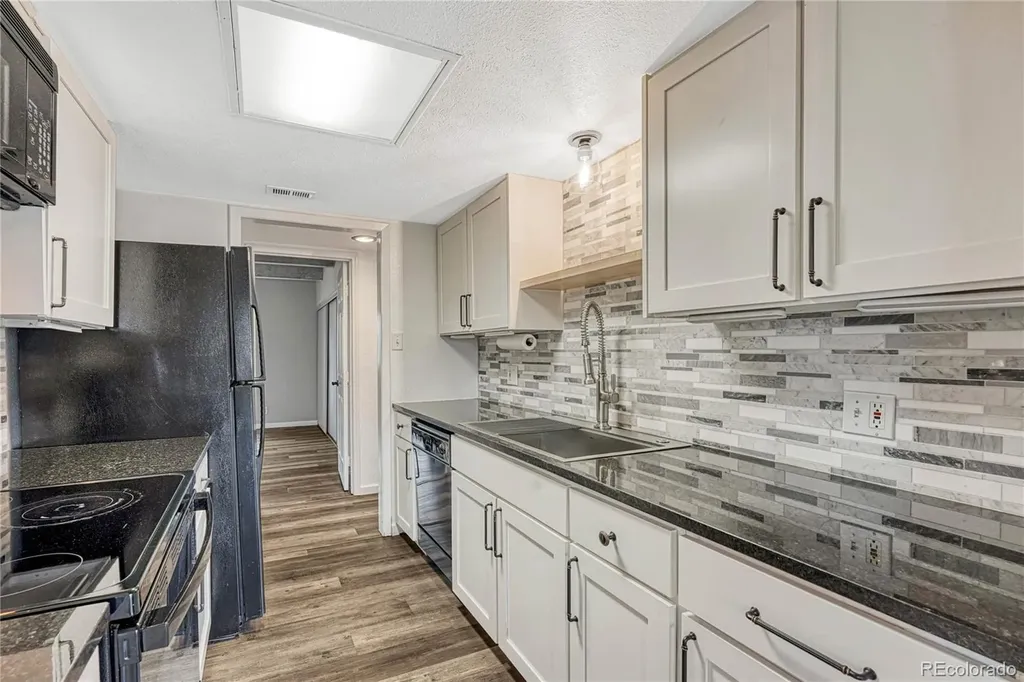 2525 S Dayton Way Denver CO 80231