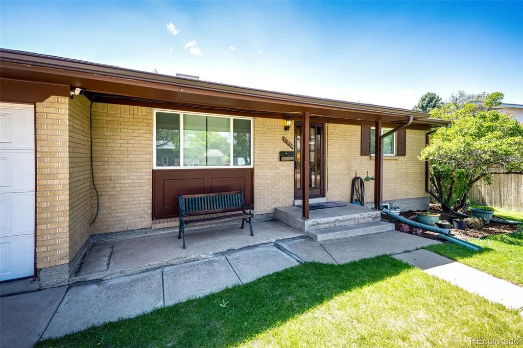 11994 E Virginia Drive Aurora CO 80012