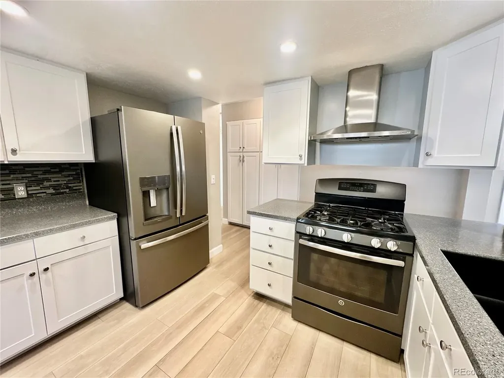7629 S Monaco Way Centennial CO 80112