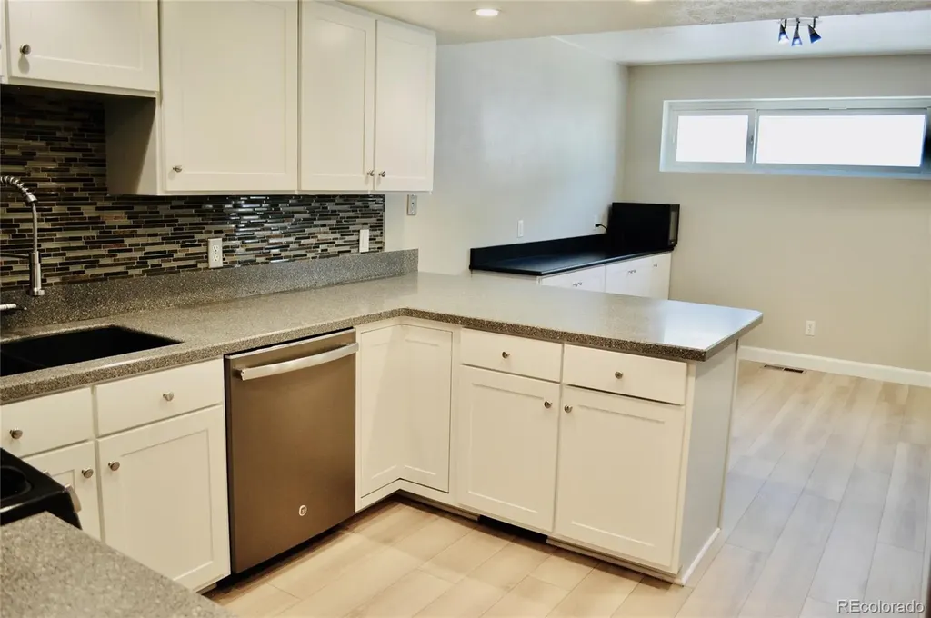 7629 S Monaco Way Centennial CO 80112