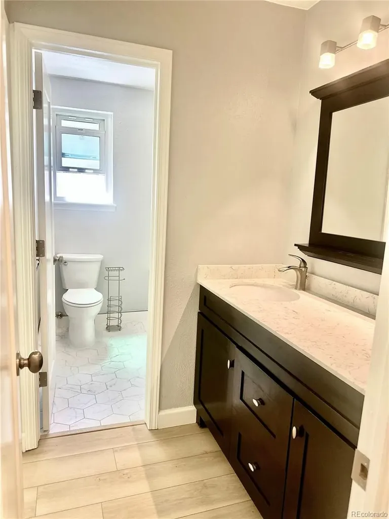 7629 S Monaco Way Centennial CO 80112