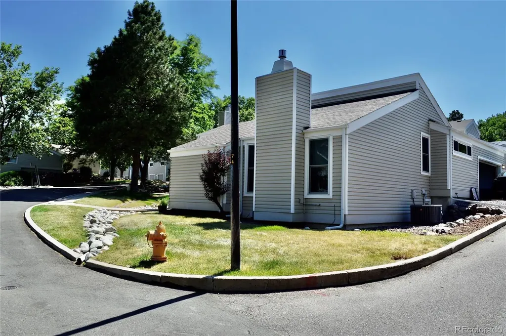 7629 S Monaco Way Centennial CO 80112
