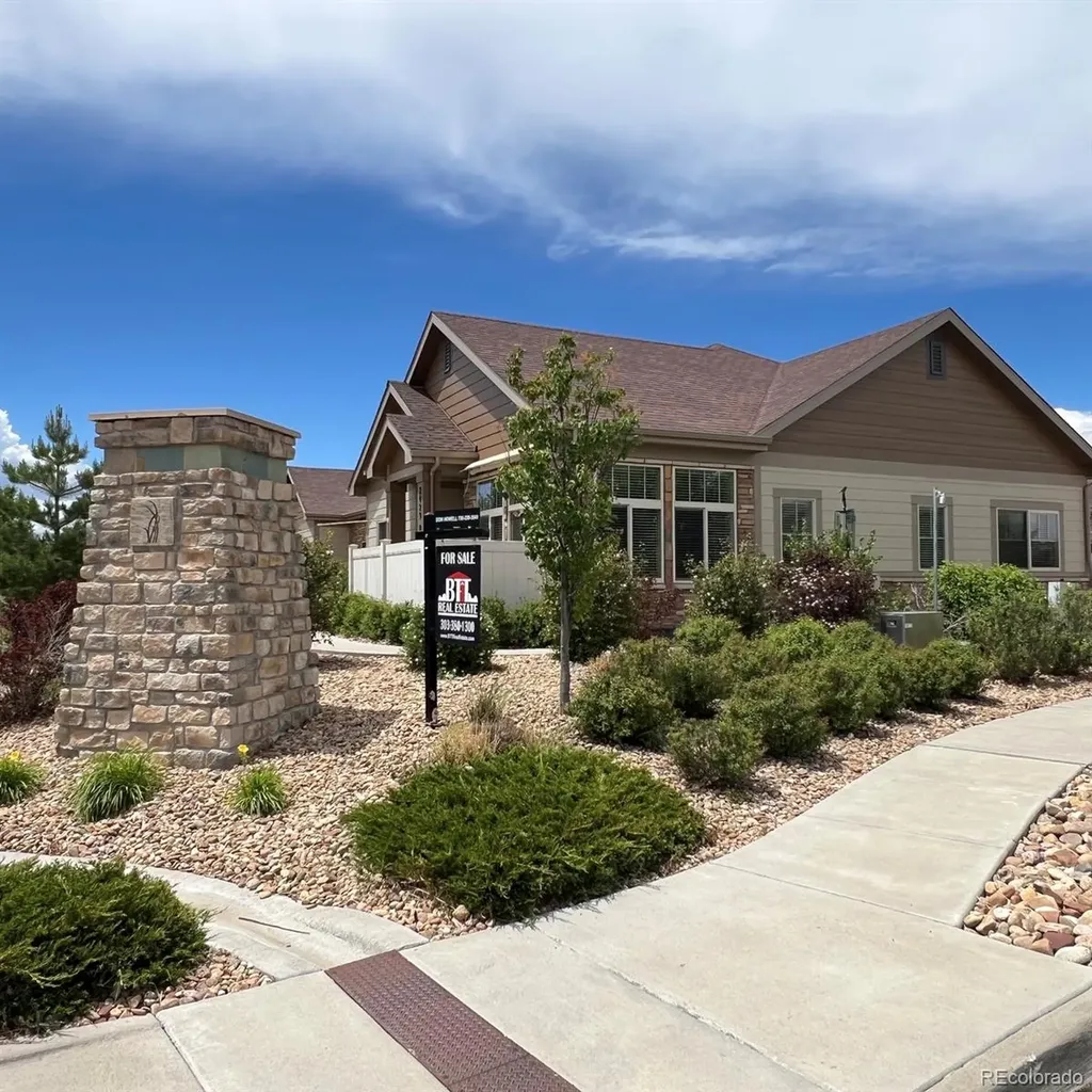 2029 S Flanders Way Aurora CO 80013