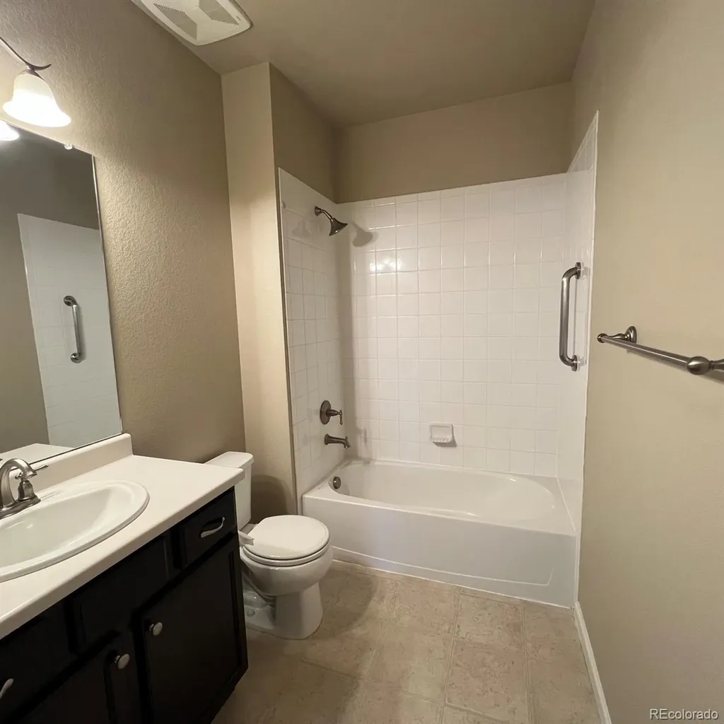 2029 S Flanders Way Aurora CO 80013