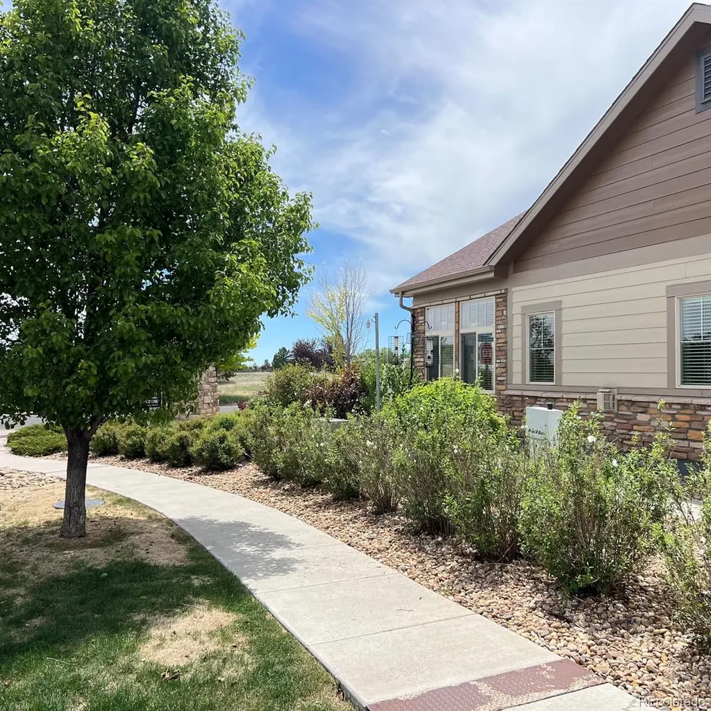 2029 S Flanders Way Aurora CO 80013