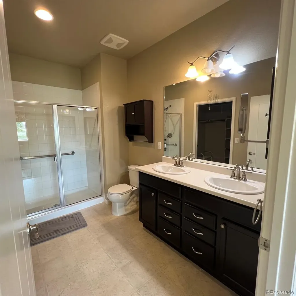 2029 S Flanders Way Aurora CO 80013