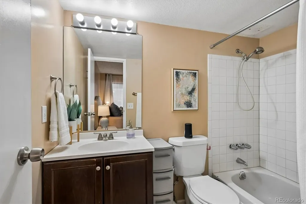 381 S Ames Street Denver CO 80226