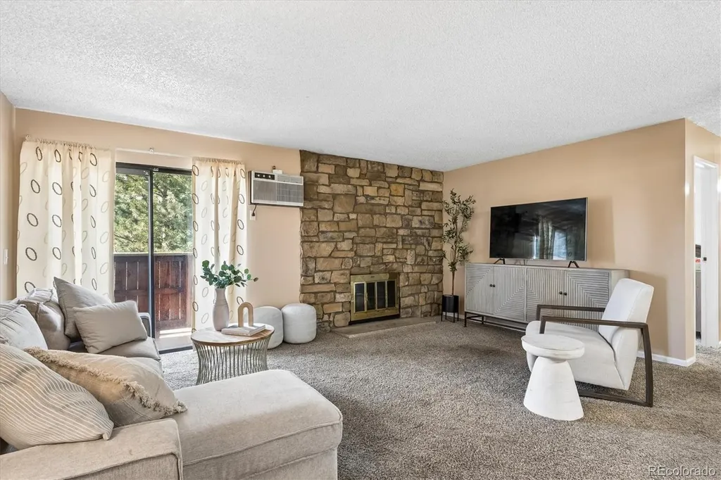 381 S Ames Street Denver CO 80226