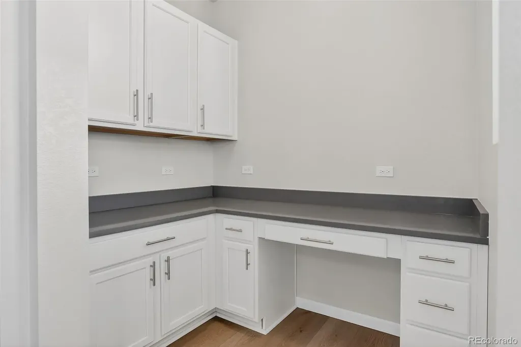 26984 E Archer Avenue Aurora CO 80018