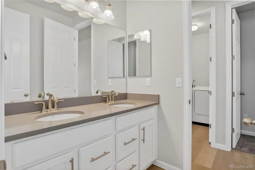 26984 E Archer Avenue Aurora CO 80018