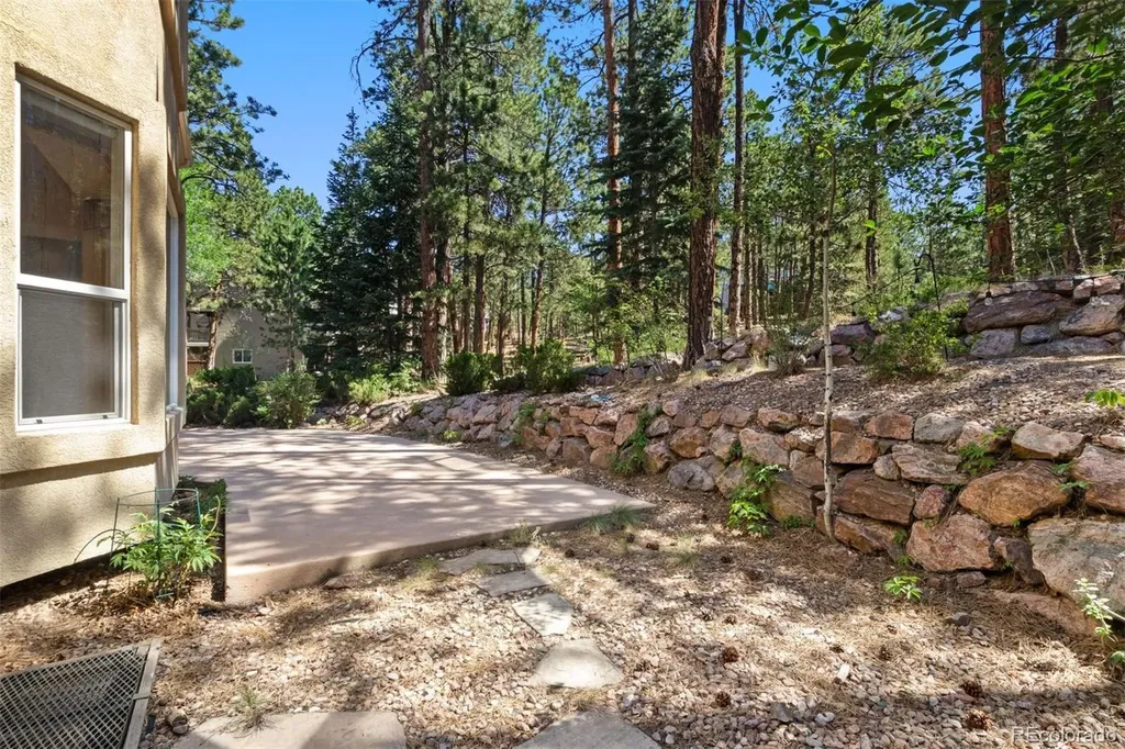 15930 Longmeadow Lane Colorado Springs CO 80921
