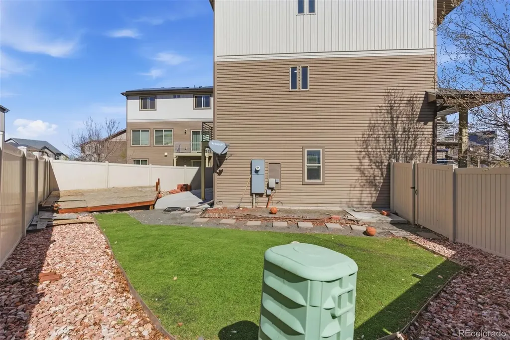 5027 N Andes Way Denver CO 80249