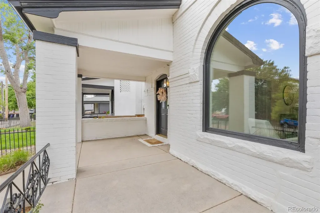 3857 Shoshone Street Denver CO 80211
