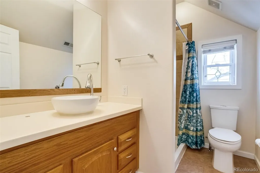 1385 S Hudson Street Denver CO 80222