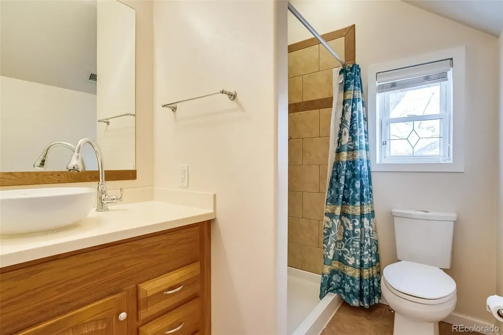 1385 S Hudson Street Denver CO 80222