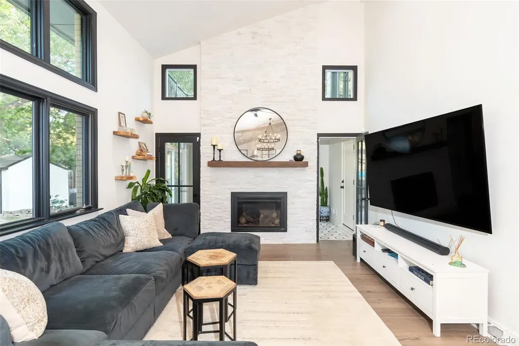 2372 S Carr Court Denver CO 80227