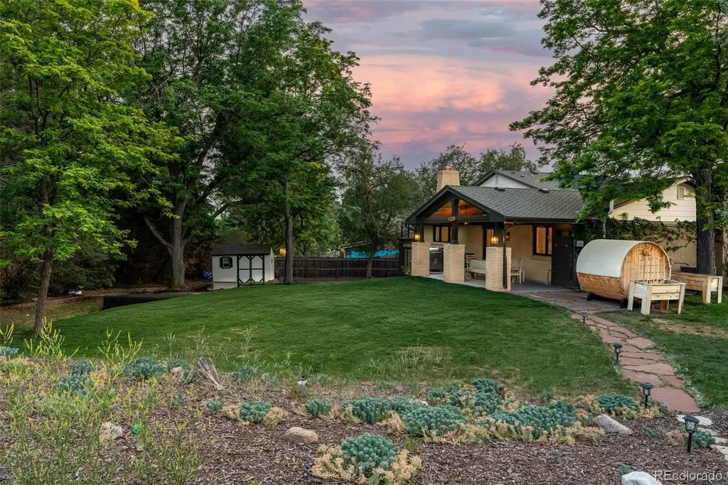 2372 S Carr Court Denver CO 80227
