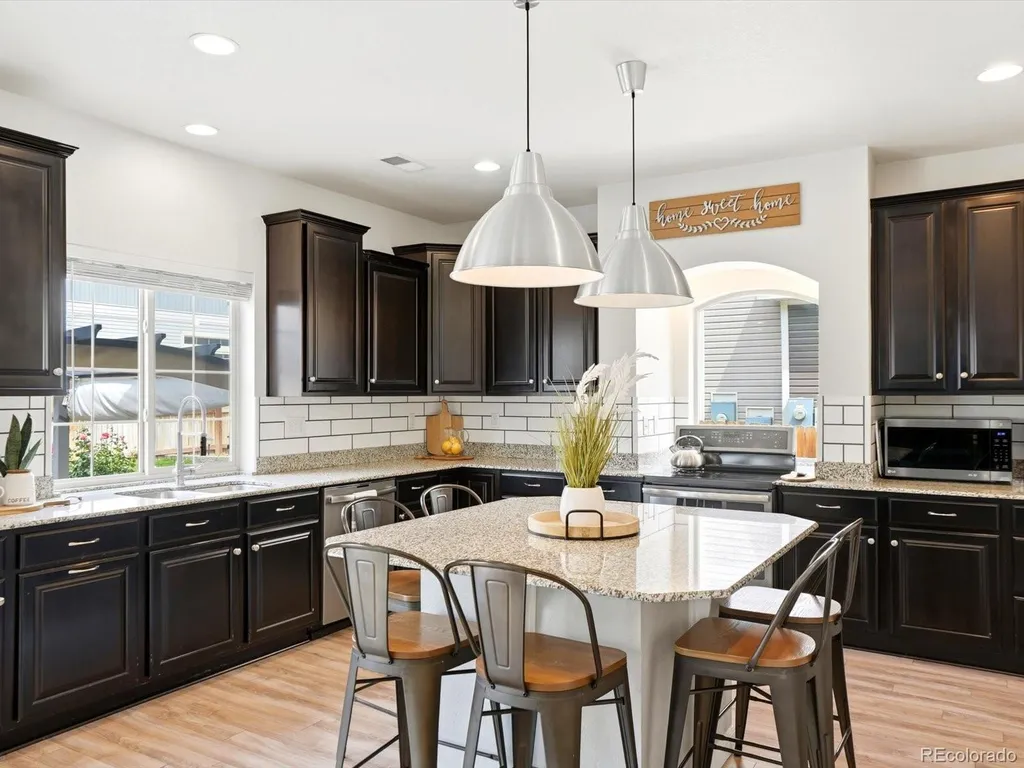10739 Worchester Way Commerce City CO 80022