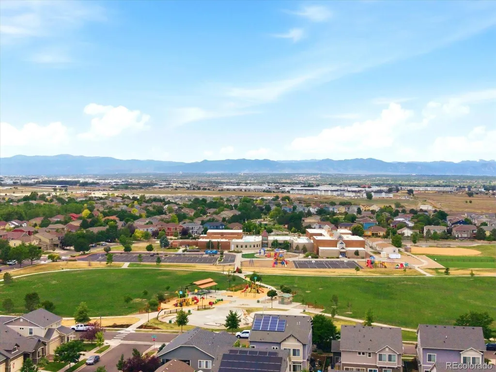 10739 Worchester Way Commerce City CO 80022