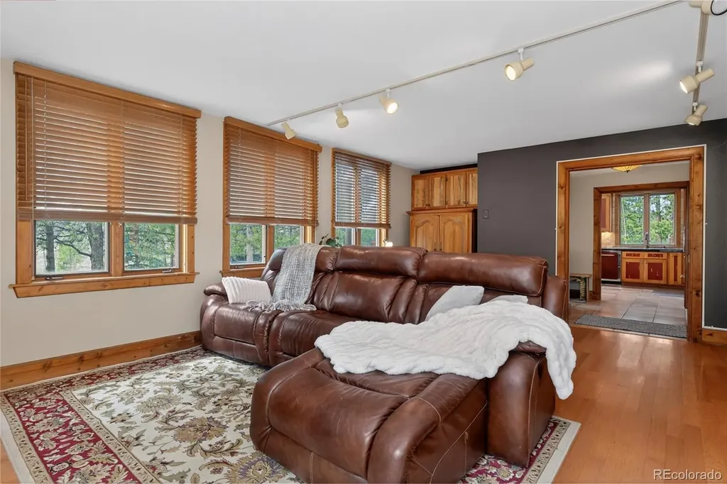 156 GCR 410 Granby CO 80446