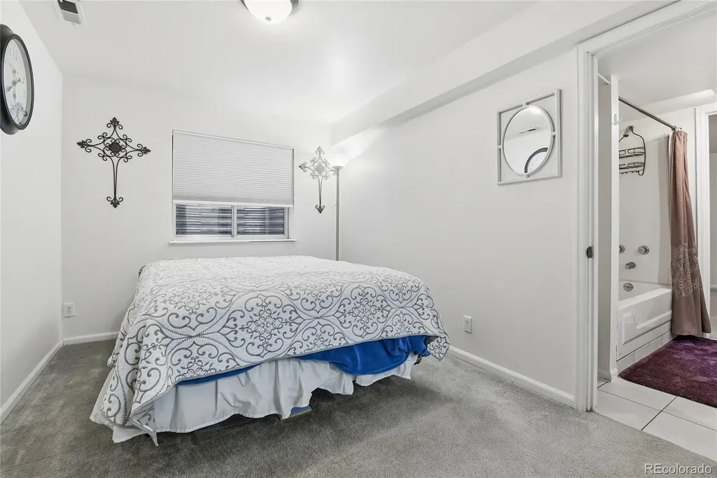 9041 W Rockland Place Littleton CO 80128
