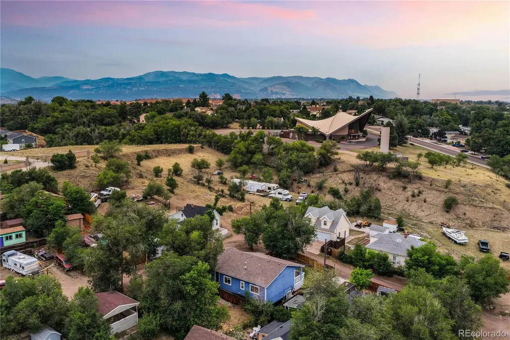 685 W Platte Avenue Colorado Springs CO 80905