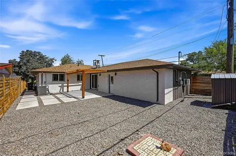 505 Zenobia Street Denver CO 80204