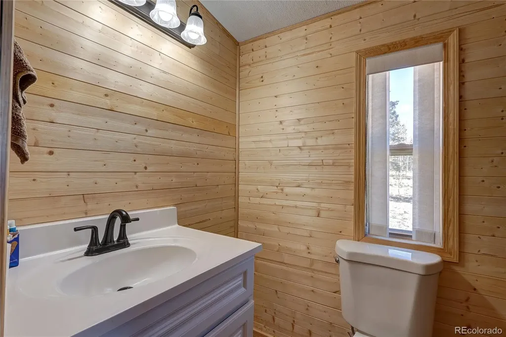 1060 Pinto Trail Como CO 80432