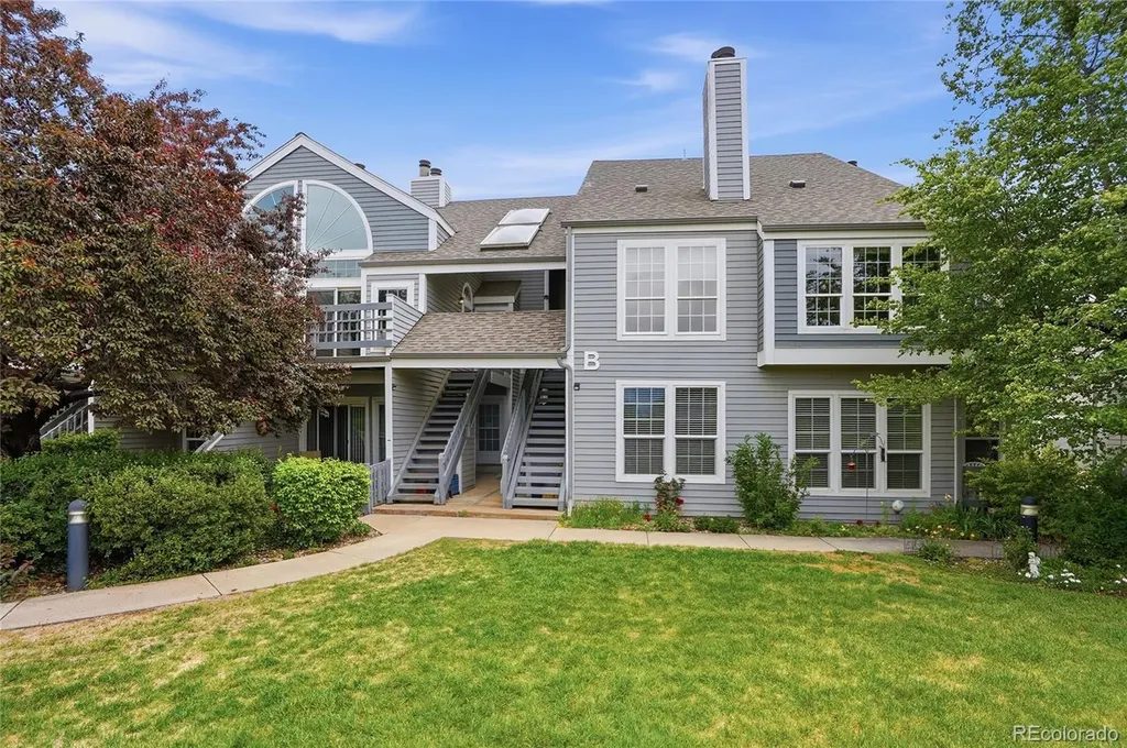 7448 Singinghills Court Boulder CO 80301
