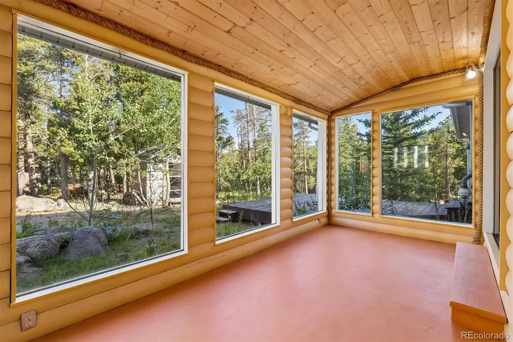 38 Elliot Lane Golden CO 80403