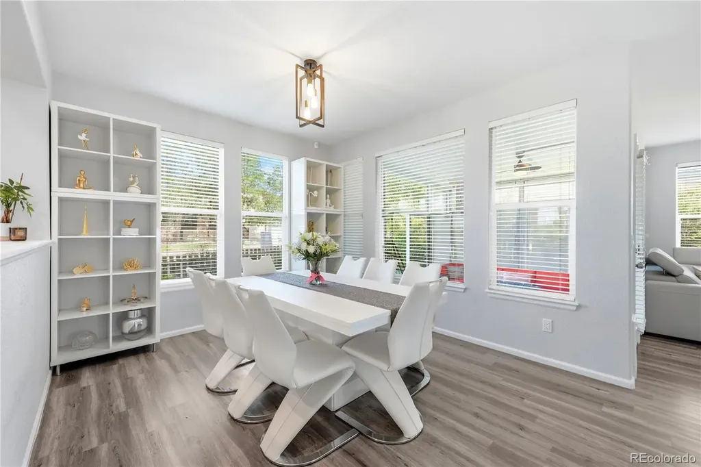 10699 Torrington Lane Littleton CO 80126
