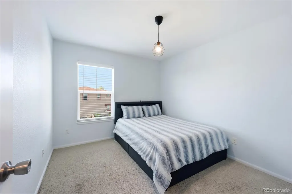 10699 Torrington Lane Littleton CO 80126