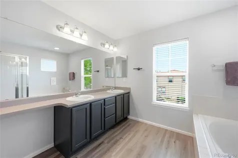 10699 Torrington Lane Littleton CO 80126