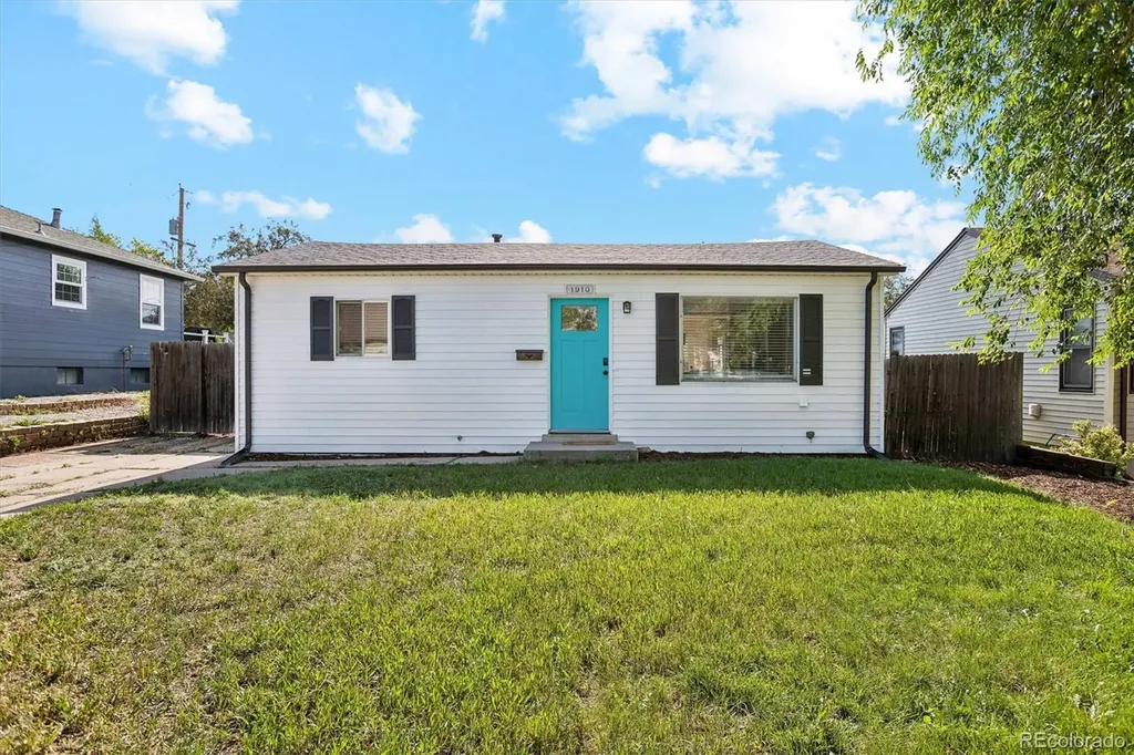 1910 Gray Street Edgewater CO 80214