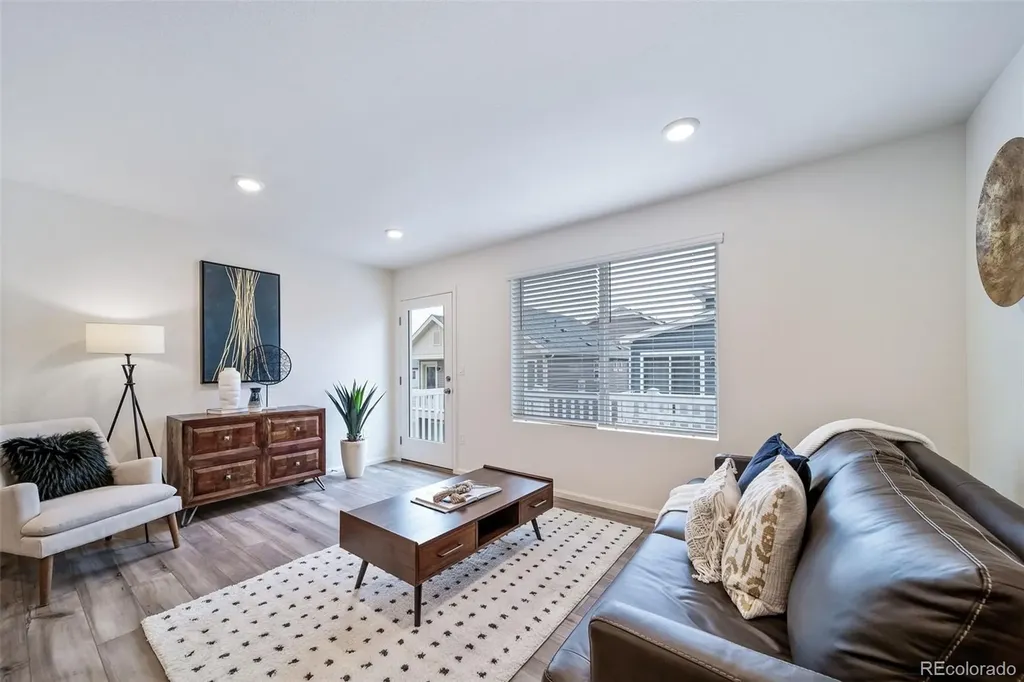46571 Gold Prairie Drive Bennett CO 80102
