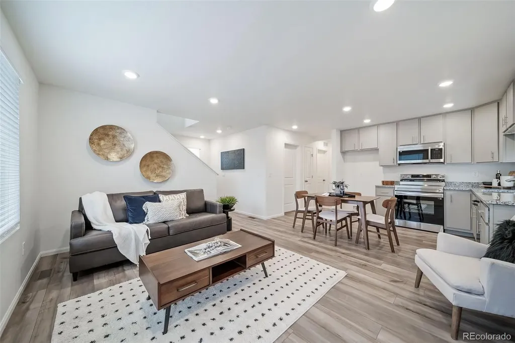 46571 Gold Prairie Drive Bennett CO 80102