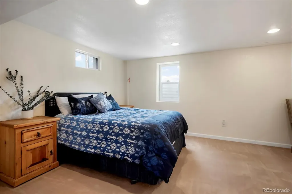 2383 S Holland Street Lakewood CO 80227