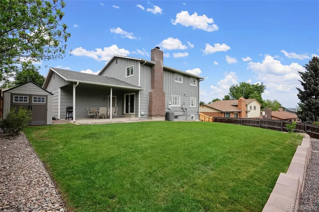2383 S Holland Street Lakewood CO 80227
