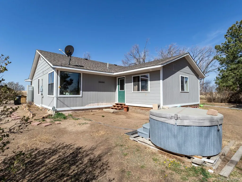 6115 Sengbeil Road Yoder CO 80864