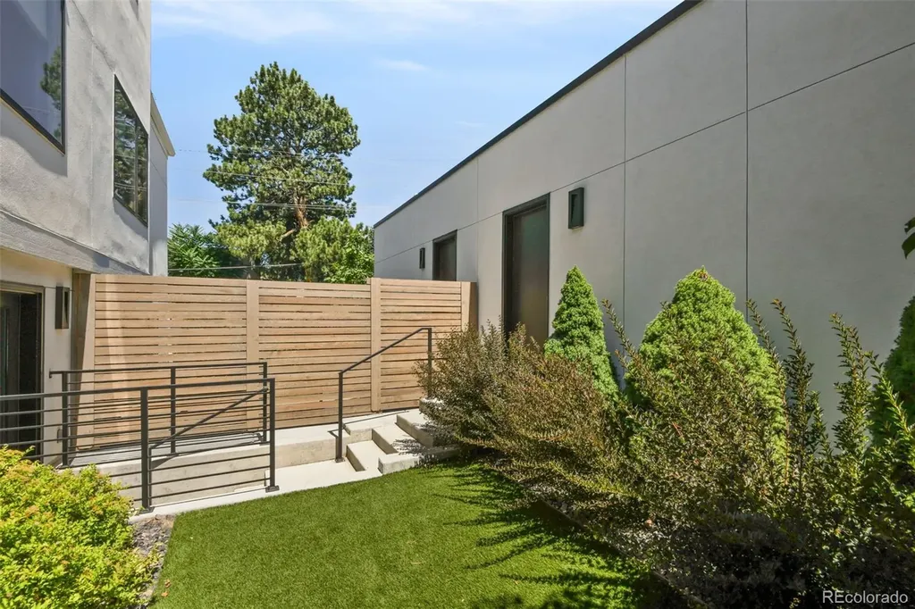 288 Monroe Street Denver CO 80206