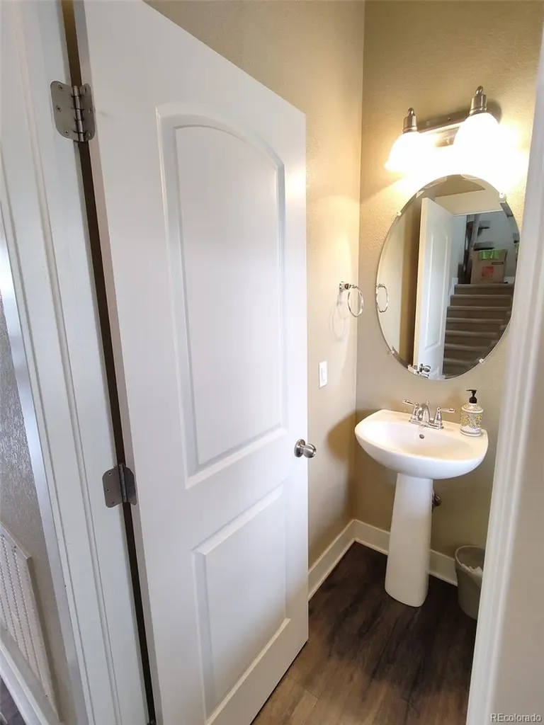 5424 Tamarac Way Denver CO 80238
