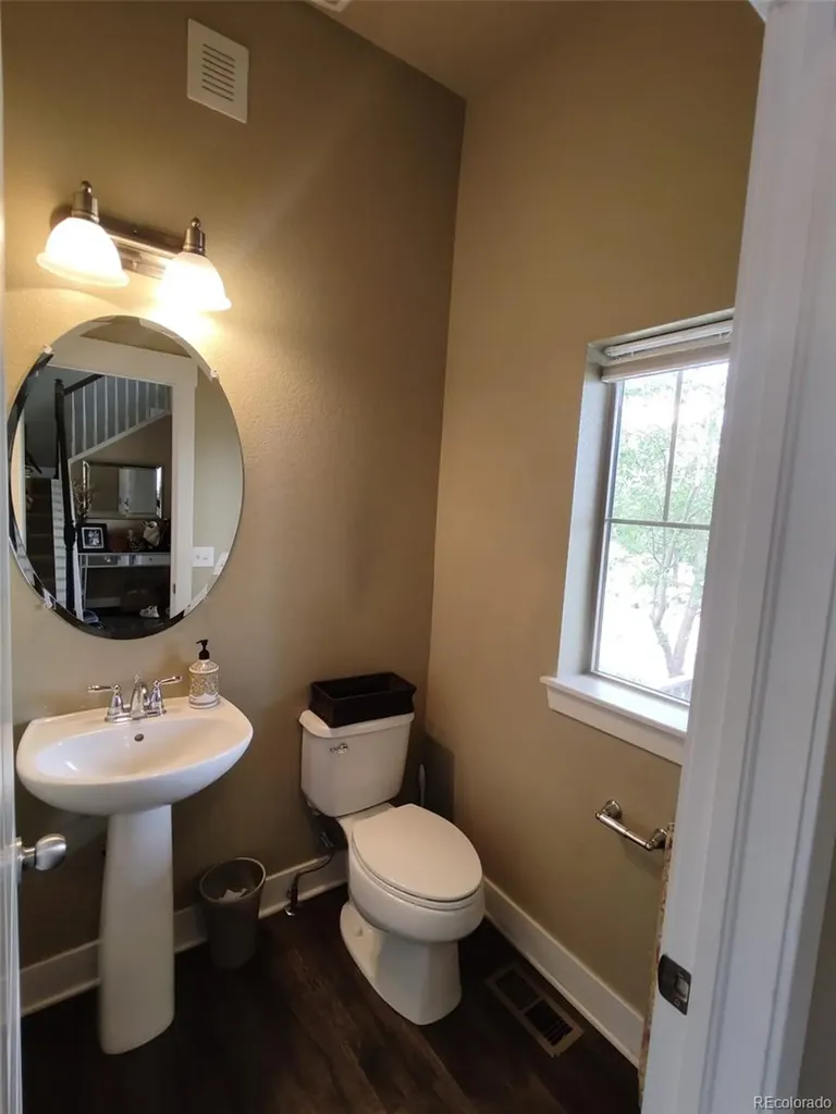 5424 Tamarac Way Denver CO 80238