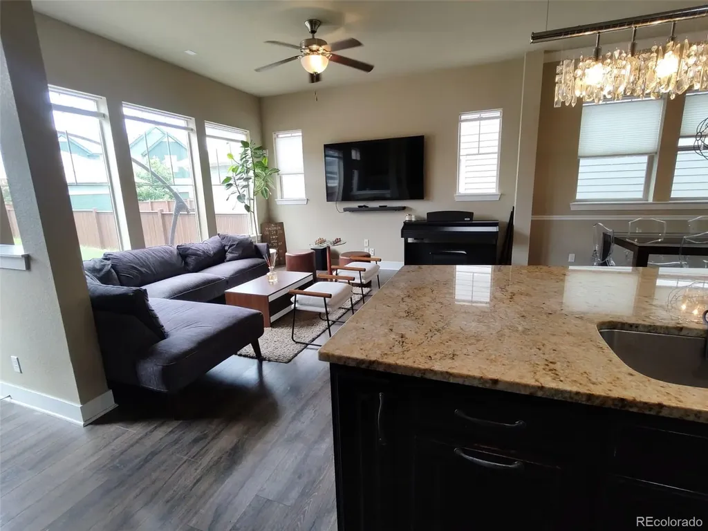5424 Tamarac Way Denver CO 80238