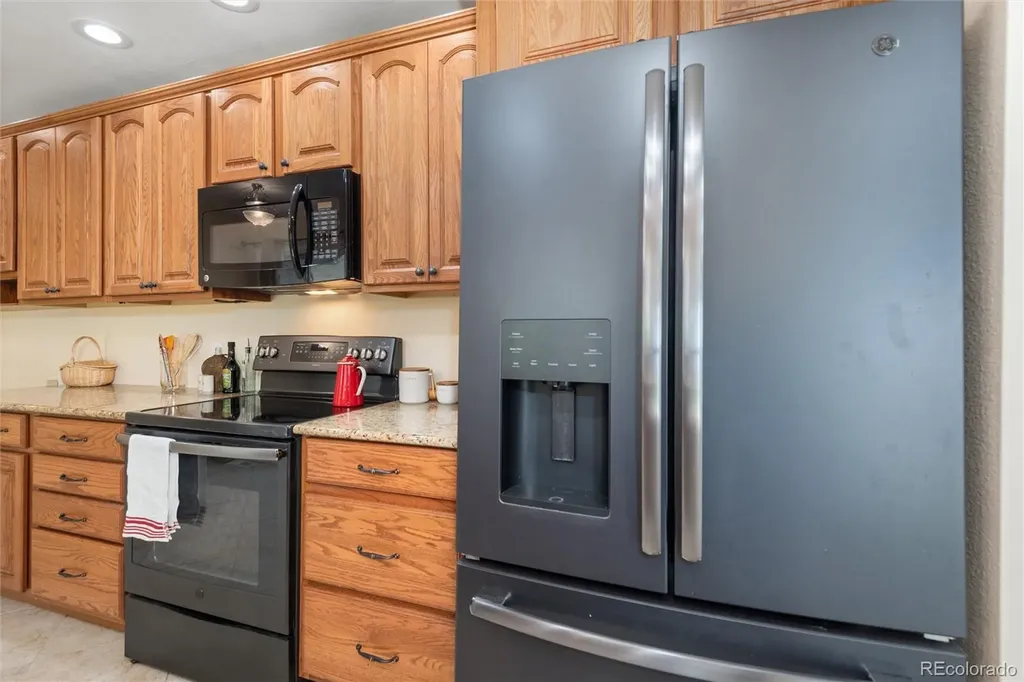 2316 S Dawson Way Aurora CO 80014