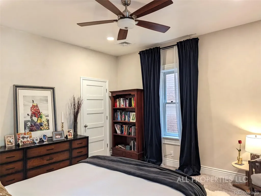 2753 Champa Street Denver CO 80205