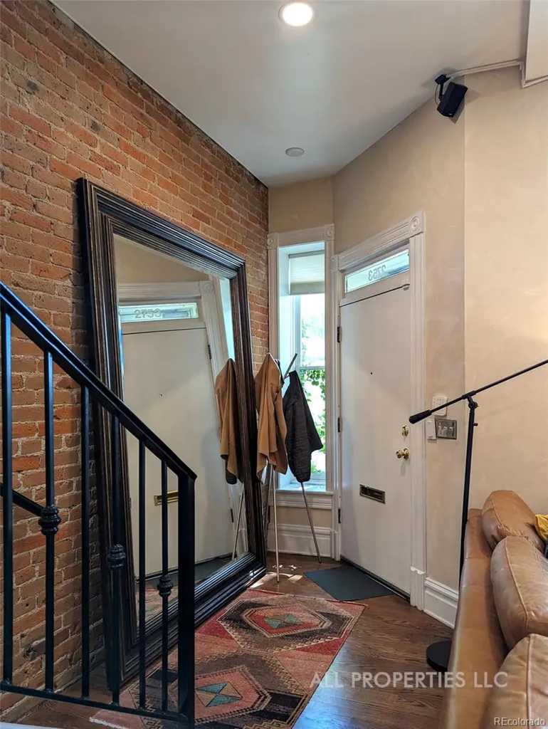 2753 Champa Street Denver CO 80205
